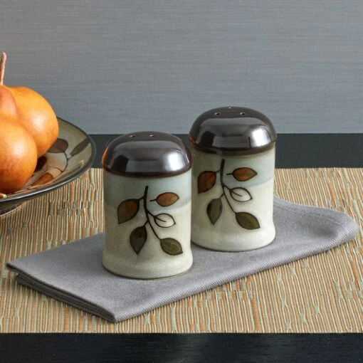 Rustic Leaves Salt And Pepper Set -Kitchen Supplies Store 5196546 1