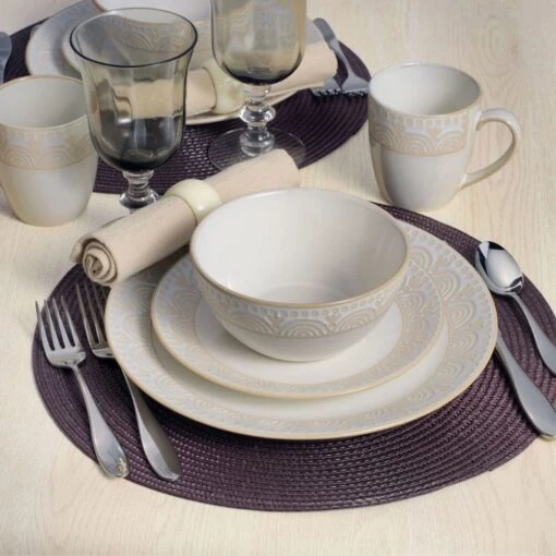 Amelia 16 Piece Dinnerware Set, Service For 4 -Kitchen Supplies Store 5246634 1