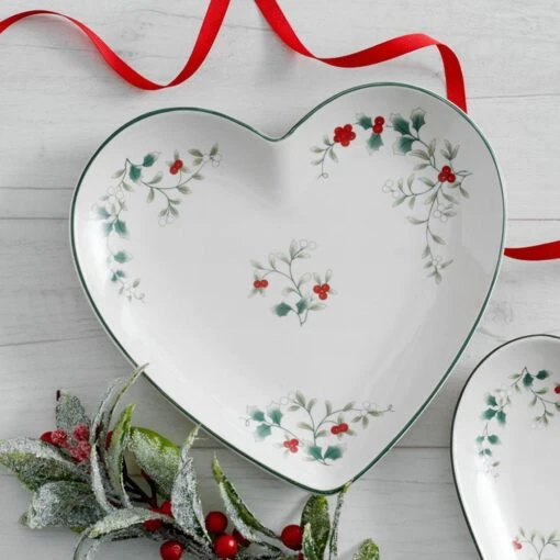 Winterberry® Heart Platter -Kitchen Supplies Store winterberry heart platter 5252980 3